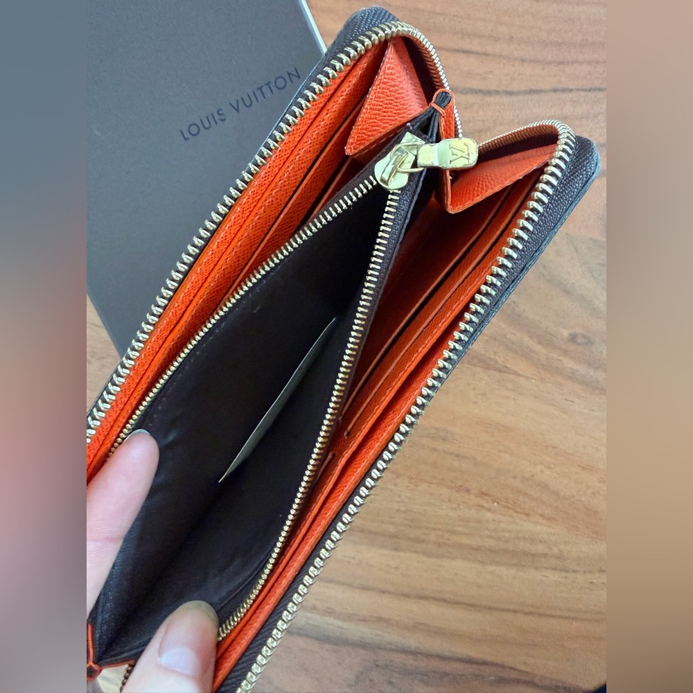Louis Vuitton Clémence Wallet - Picture 4 of 8